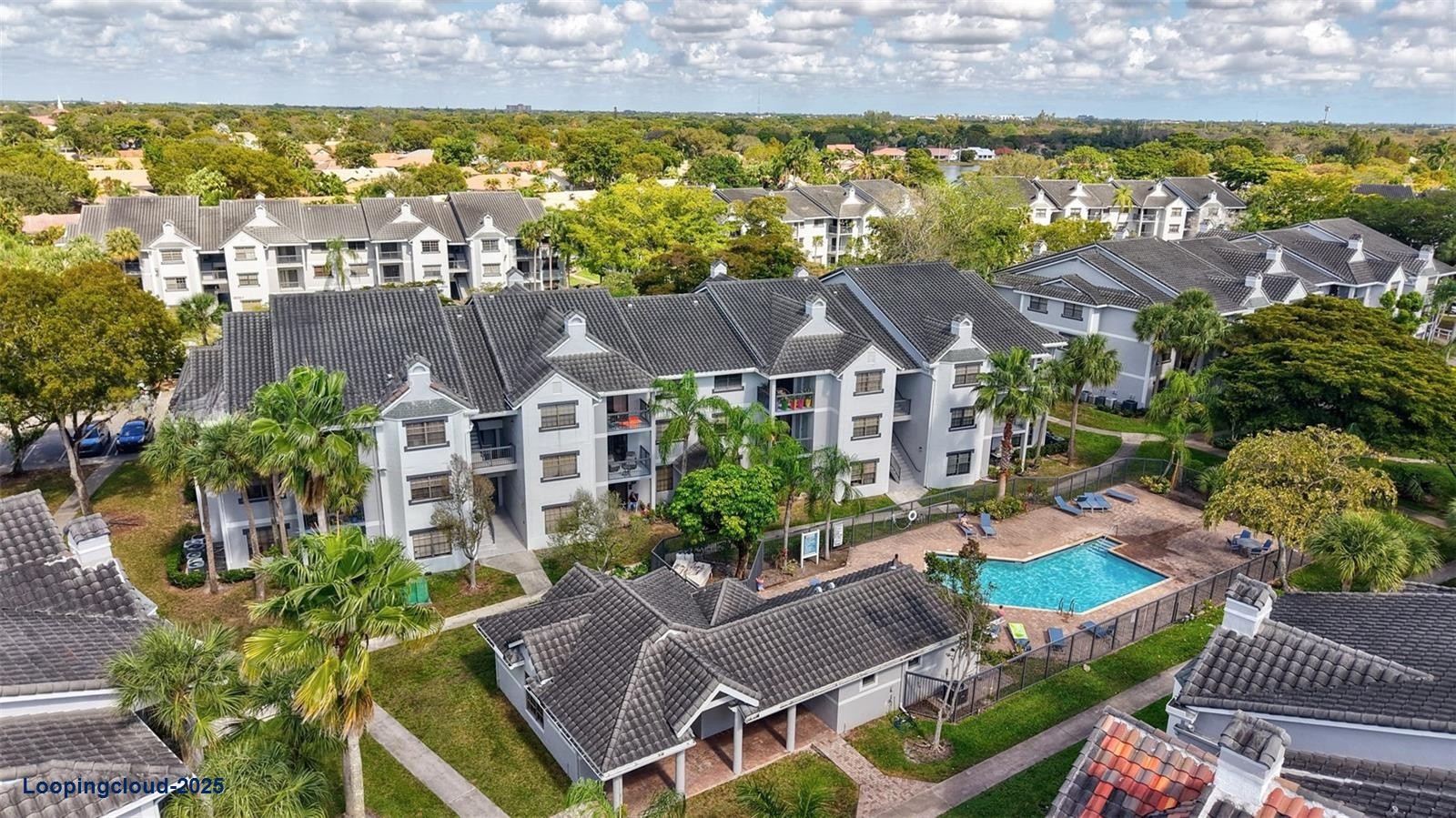 Gorgeous Condo