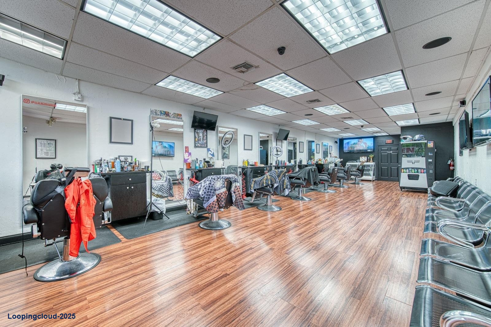 Well-Established Barber Shop Available for Sale in Palmetto Bay