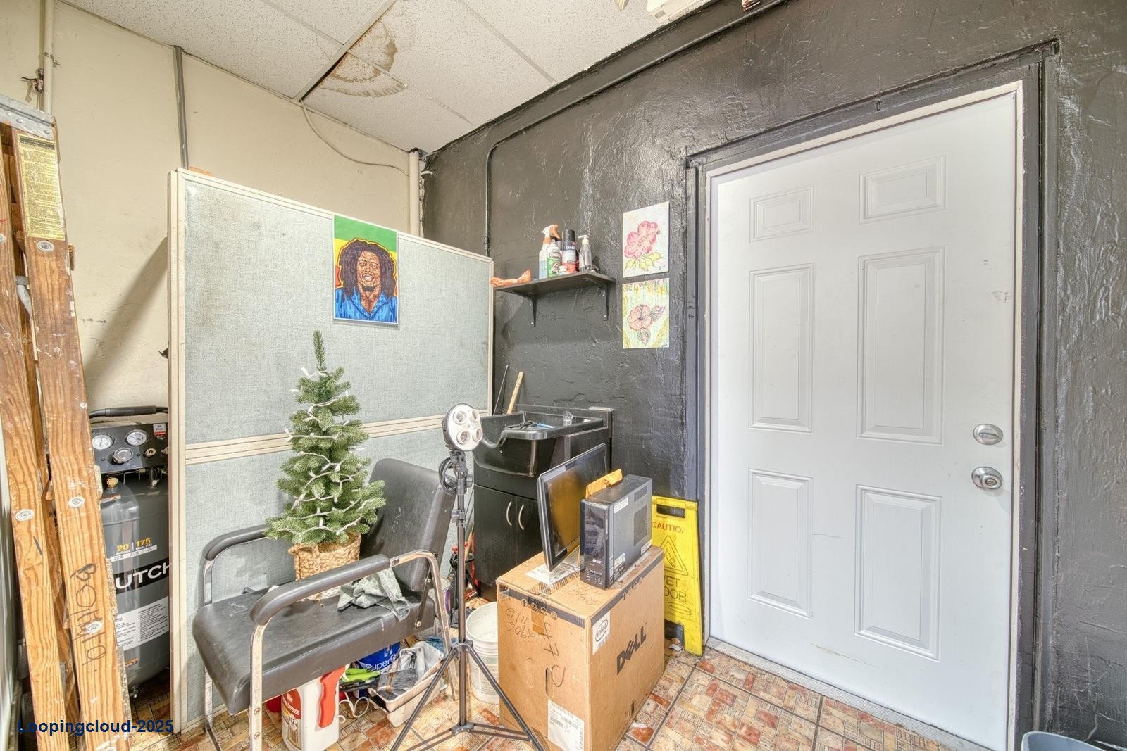 Well-Established Barber Shop Available for Sale in Palmetto Bay