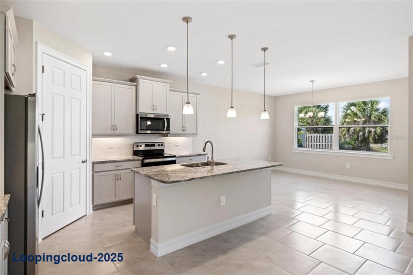 Spacious Single-Family Home with Den in South Gulf Cove Waterfront Community