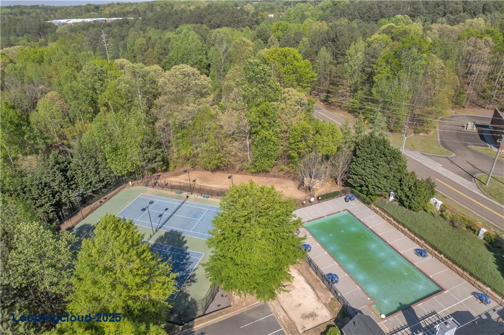 Charming Craftsman-Style Townhome with Resort-Style Amenities