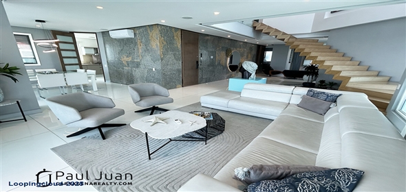 Corner of 12th Avenue and 6th Street.  Bolivar, 130001 | Luxury Bayfront Duplex Apartment for Sale in Castillogrande