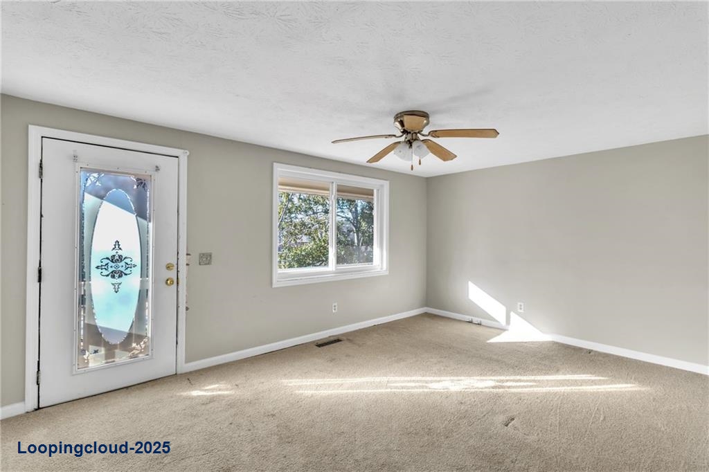 Spacious Single-Family Home with Sunroom & Workshop