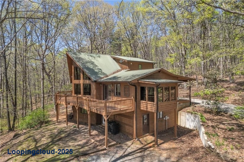 Mok Mountain Hideaway – Secluded 3BR Cabin Retreat Near Helen with STR Income Potential