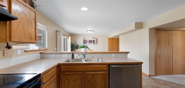 1275 W 50th Street Loveland Colorado, 80538 | Splendid Family House