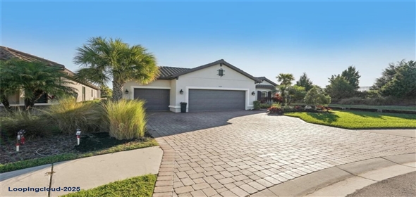5203 RUSHMERE Court Palmetto Florida, 34221 | Elegant & Comfortable Single Family Residence