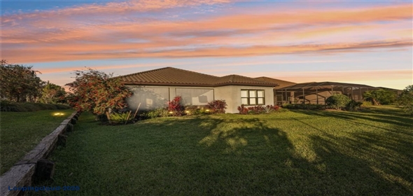 5203 RUSHMERE Court Palmetto Florida, 34221 | Elegant & Comfortable Single Family Residence