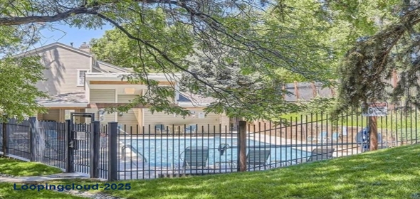 1818 S Quebec Way #11-8 Denver Colorado, 80231 | Exclusive Townhouse