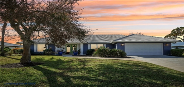 218 BRANDYWINE CIRCLE Englewood Florida, 34223 | Comfortable & Stylish Single Family Residence