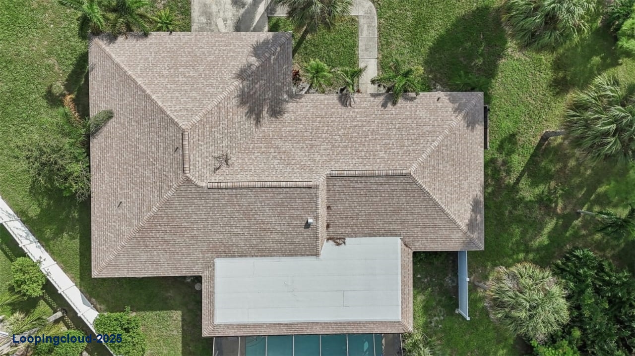 Beautifully Located Single-Family Residence