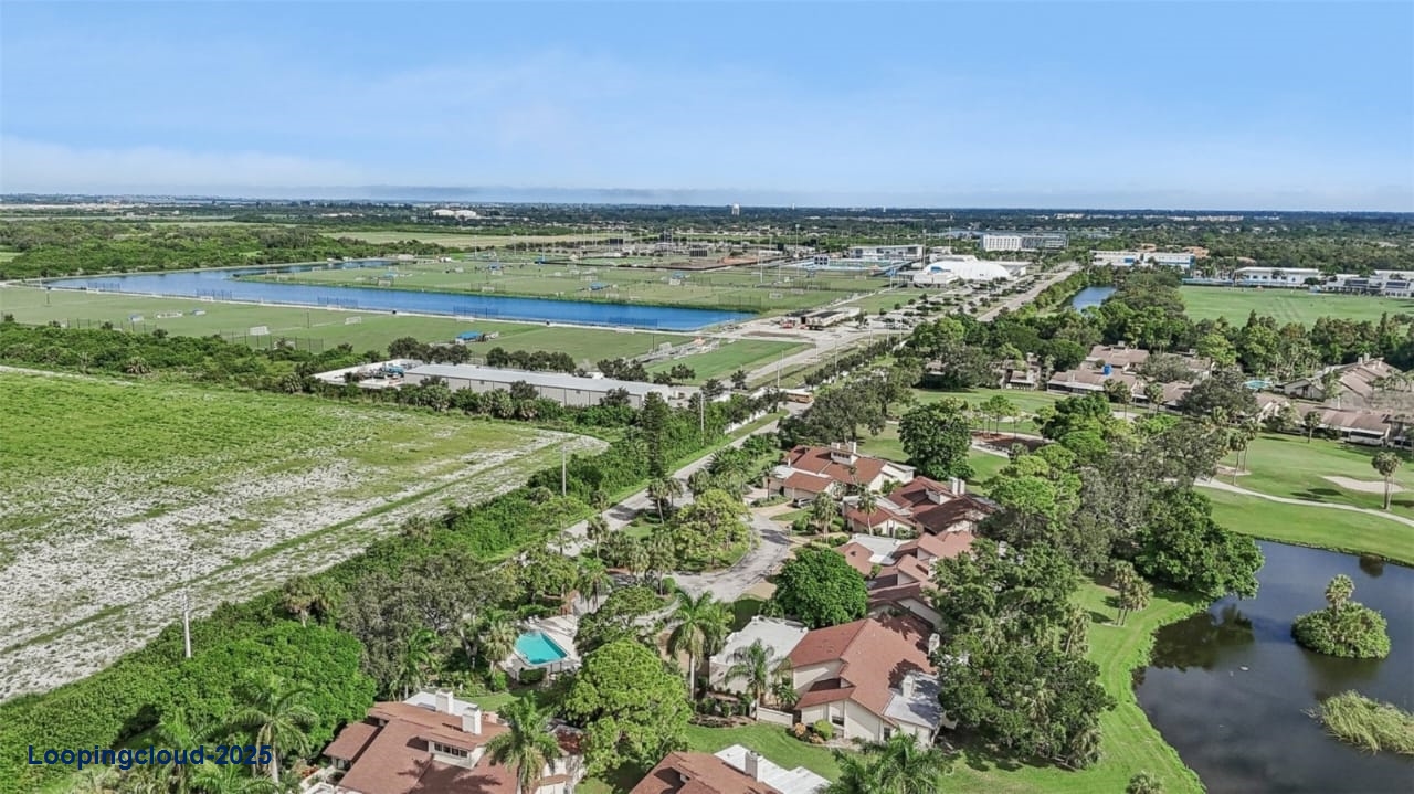 Beautifully Located Single-Family Residence