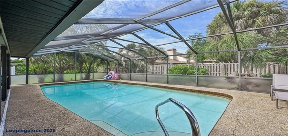 6106 45TH Street W Bradenton Florida, 34210 | Beautifully Located Single-Family Residence