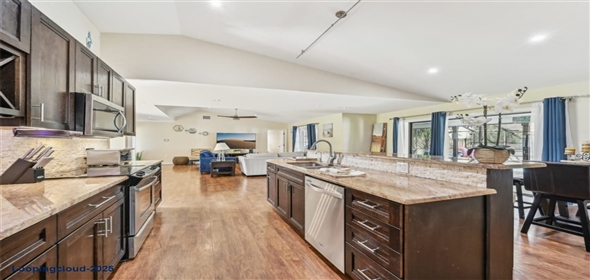 6106 45TH Street W Bradenton Florida, 34210 | Beautifully Located Single-Family Residence