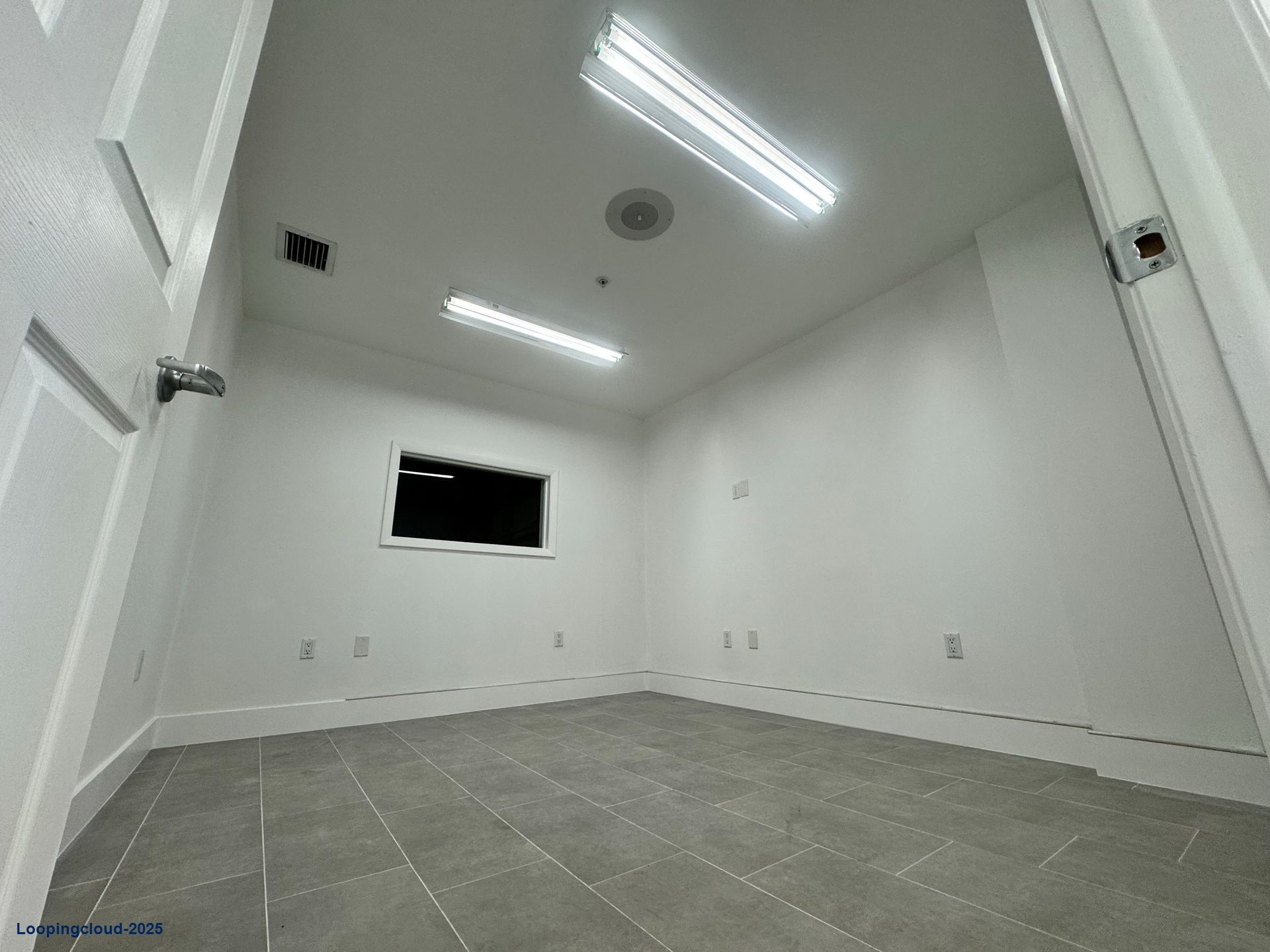 Nice Warehouse + Office Space