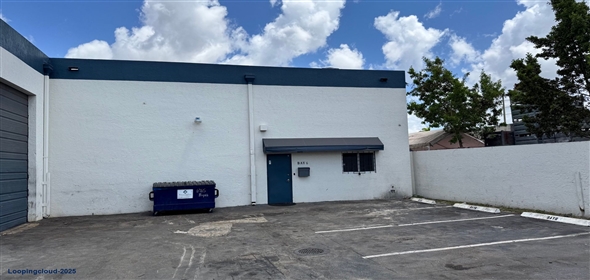 6965 NW 43rd Street, Bay 6 Doral Florida, 33166 | Great Warehouse + Office Space