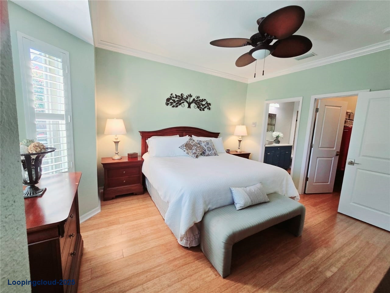Inviting villa residence