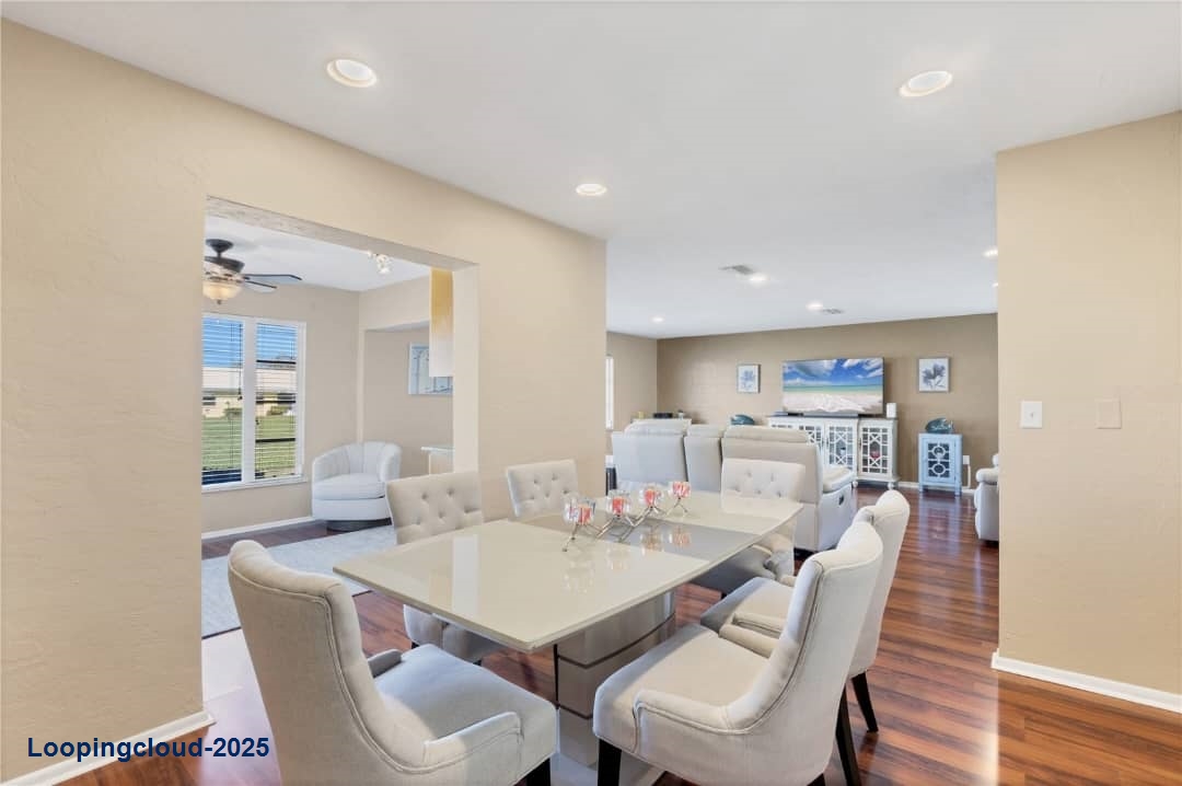 Beautifully Maintained Villa