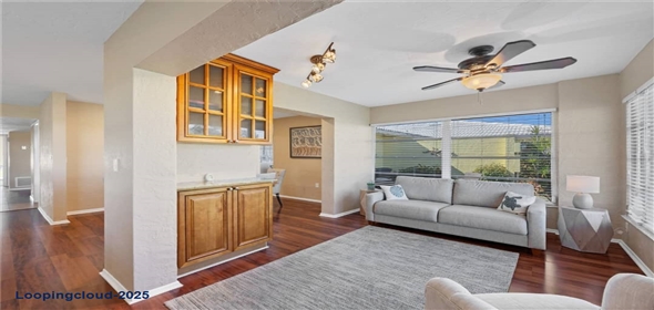 3749 AMESBURY Lane #5608 Sarasota Florida, 34232 | Beautifully Maintained Villa