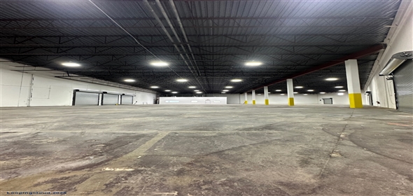 7675 NW 80th Terrace Medley Florida, 33166 | Beautiful Warehouse Office