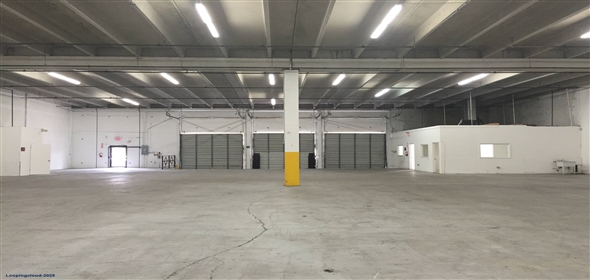 2958 NW 72nd Ave Miami Florida, 33122 | Beautiful Warehouse Office