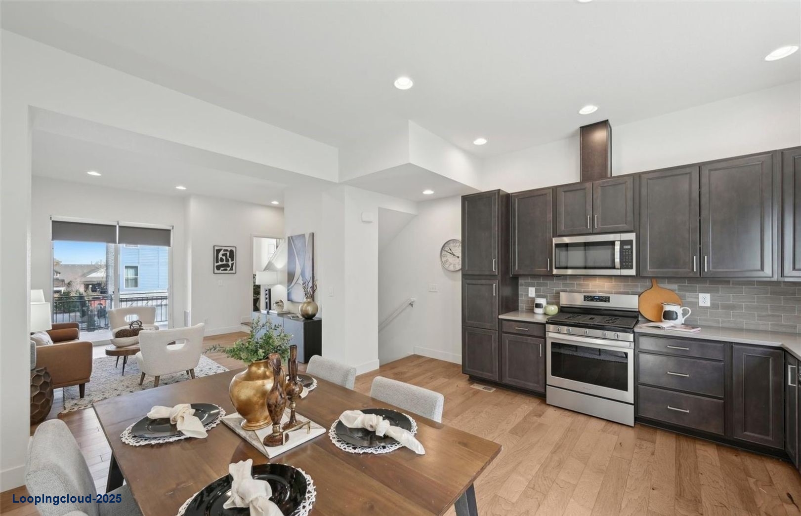 Beautiful Thrive Town Home