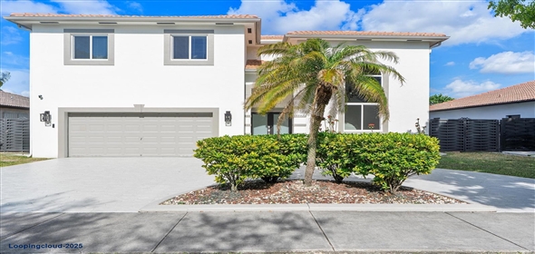 16671 NW 89th Pl HIALEAH Hialeah Florida, 33018 | Stylish and Elegant Home