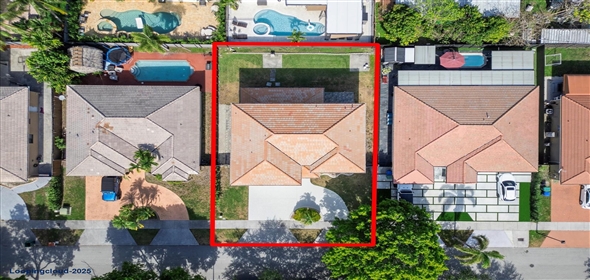 16671 NW 89th Pl HIALEAH Hialeah Florida, 33018 | Stylish and Elegant Home