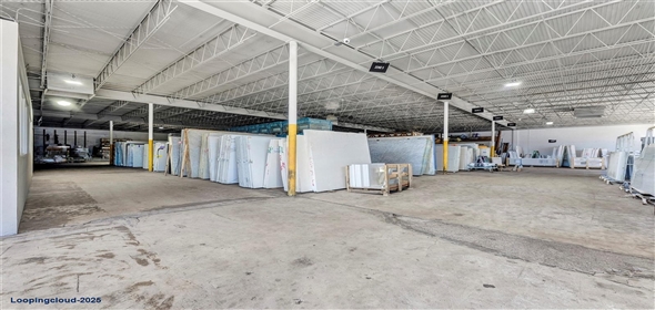 801 N 21st Ave Hollywood Florida, 33020 | Industrial Property with Office and Multiple Bay Doors