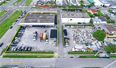 801 N 21st Ave Hollywood Florida, 33020 | Industrial Property with Office and Multiple Bay Doors