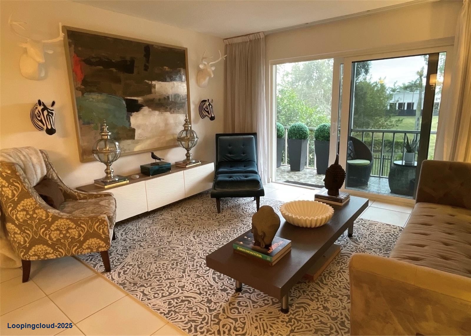 Beautifully Updated Condo