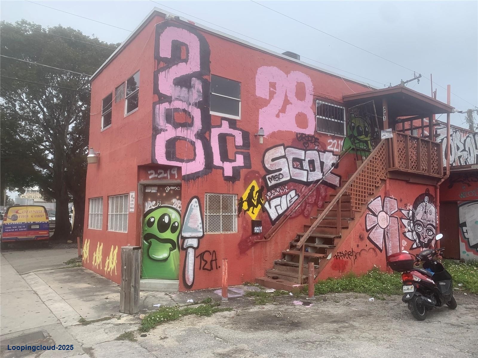 Mixed-Use Retail Building with Legal 2/2 Apartment in Prime NW 28 St Location