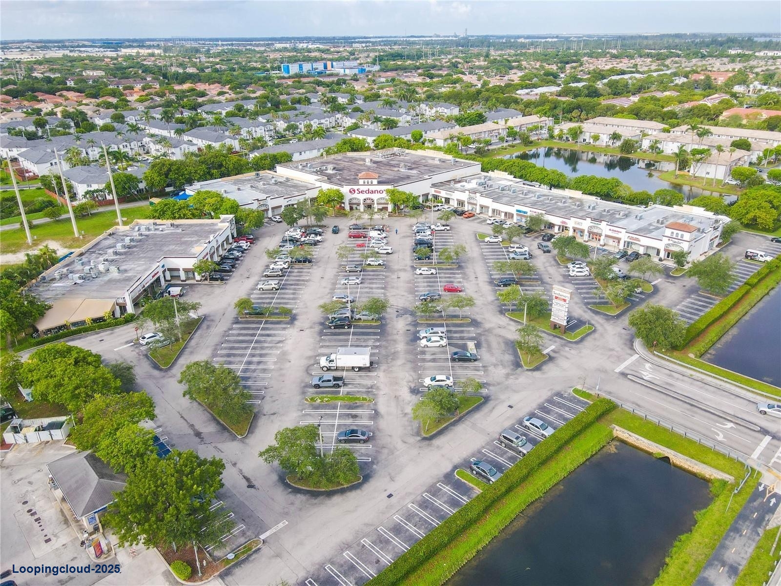 Prime Retail Space Available at Delia Plaza