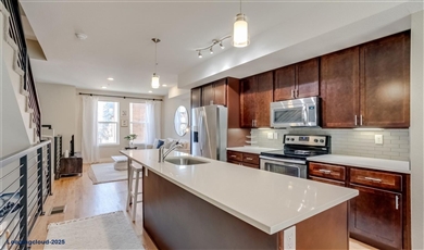  Beautiful Home in Denver