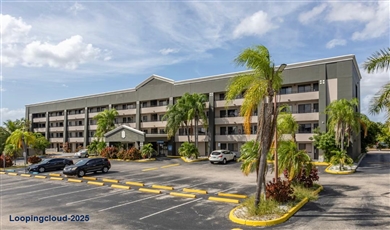 2717 Colonial Blvd , Fort Myers Florida                                                                                              33907