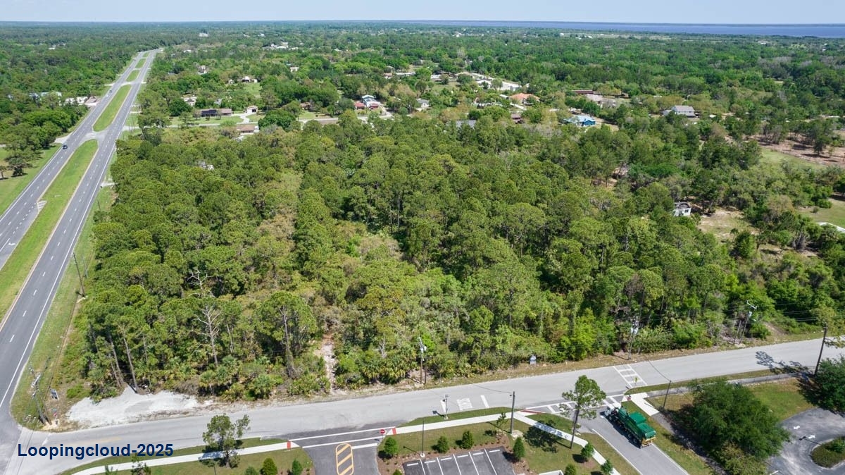 Commercial Property for Sale in Mims Florida 32754