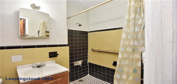 1028 Ridgewood Avenue Daytona Beach Florida, 32117 | Ranch Motel