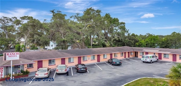 1028 Ridgewood Avenue Daytona Beach Florida, 32117 | Ranch Motel