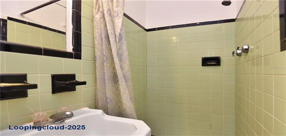 1028 Ridgewood Avenue Daytona Beach Florida, 32117 | Ranch Motel