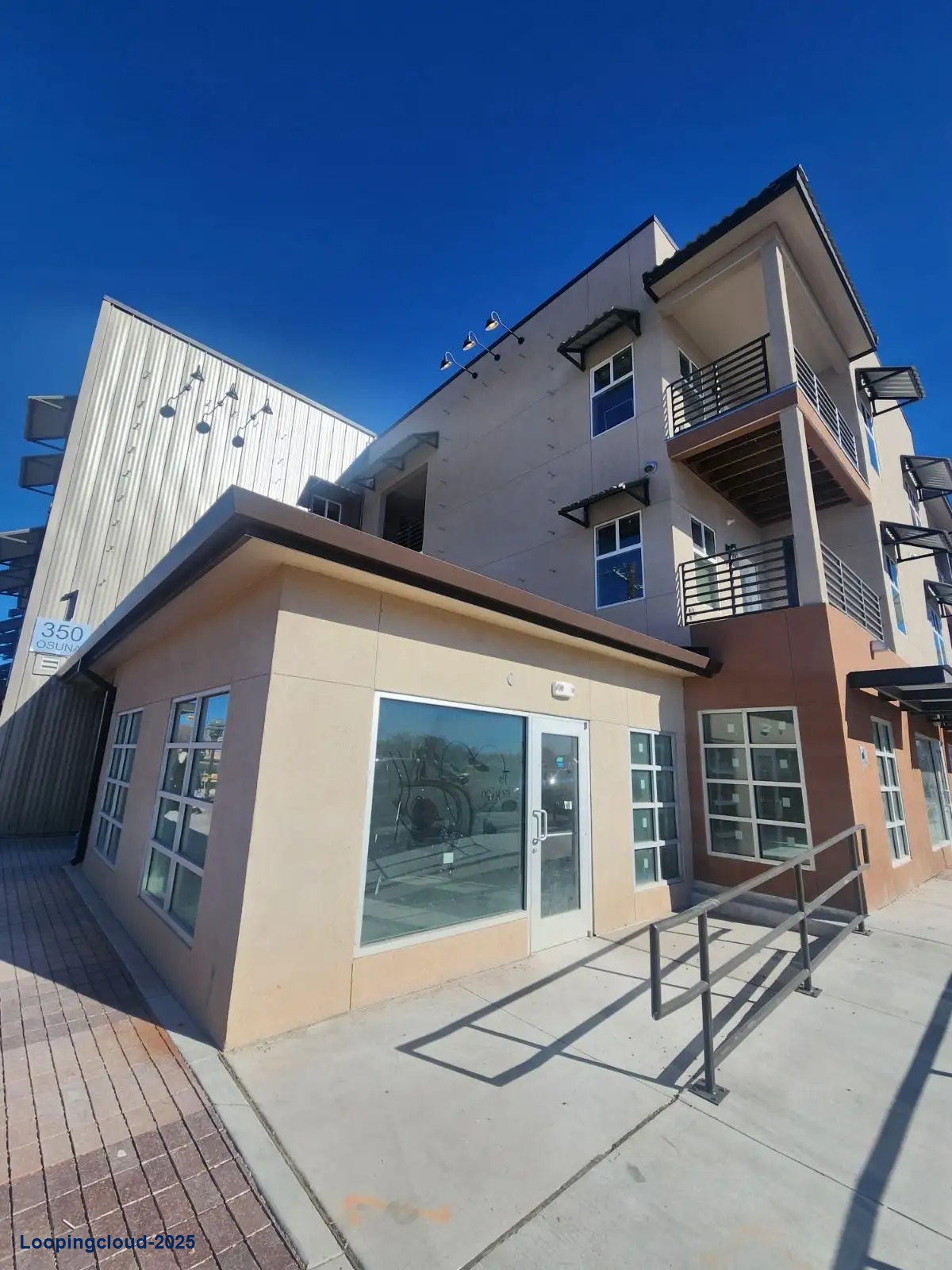 Grocery & First Gen Retail for Lease