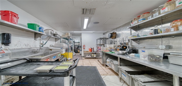 Quick Service Restaurant For Sale In Downtown Miami Miami Florida, 33130 | Turnkey Downtown Miami Restaurant with Established Clientele & Prime Location