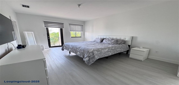 10409 NW 61st Ln Doral Florida, 33178 | Elegant 4-Bedroom Townhouse in Gated Doral Cay with Resort-Style Amenities