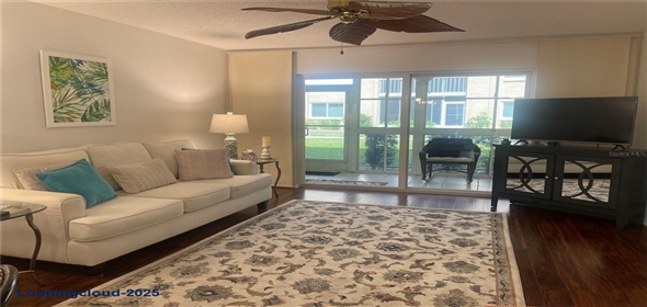 1310 GLEN OAKS DRIVE E #182E Sarasota Florida, 34232 | Exclusive Condo in Sarasota