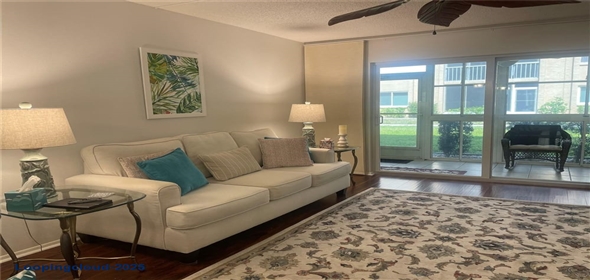 1310 GLEN OAKS DRIVE E #182E Sarasota Florida, 34232 | Exclusive Condo in Sarasota