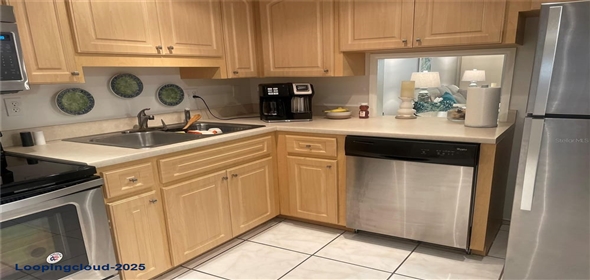 1310 GLEN OAKS DRIVE E #182E Sarasota Florida, 34232 | Exclusive Condo in Sarasota