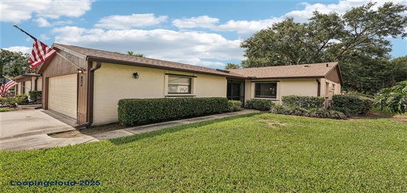 532 OAK HILL CIRCLE #12 Sarasota Florida, 34232 | Exclusive Home for Sale