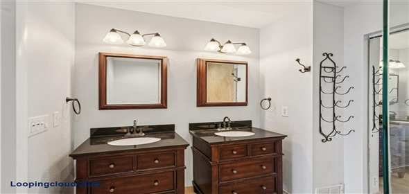 532 OAK HILL CIRCLE #12 Sarasota Florida, 34232 | Exclusive Home for Sale