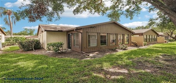 532 OAK HILL CIRCLE #12 Sarasota Florida, 34232 | Exclusive Home for Sale