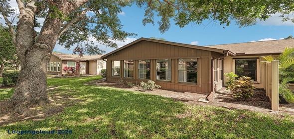 532 OAK HILL CIRCLE #12 Sarasota Florida, 34232 | Exclusive Home for Sale