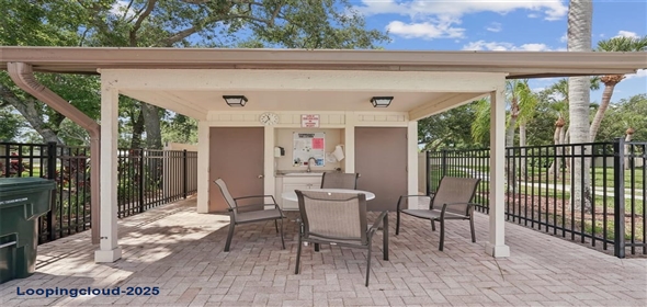 532 OAK HILL CIRCLE #12 Sarasota Florida, 34232 | Exclusive Home for Sale