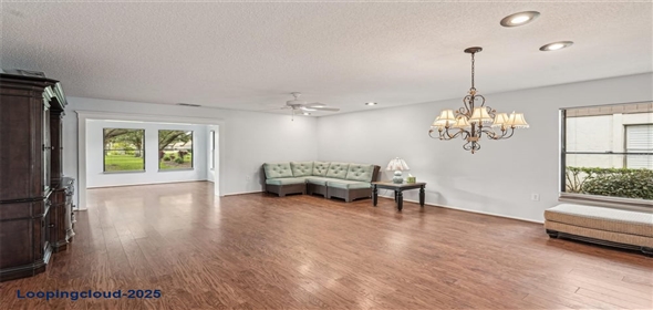 532 OAK HILL CIRCLE #12 Sarasota Florida, 34232 | Exclusive Home for Sale